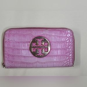 Tory Burch Alligator skin  wallet